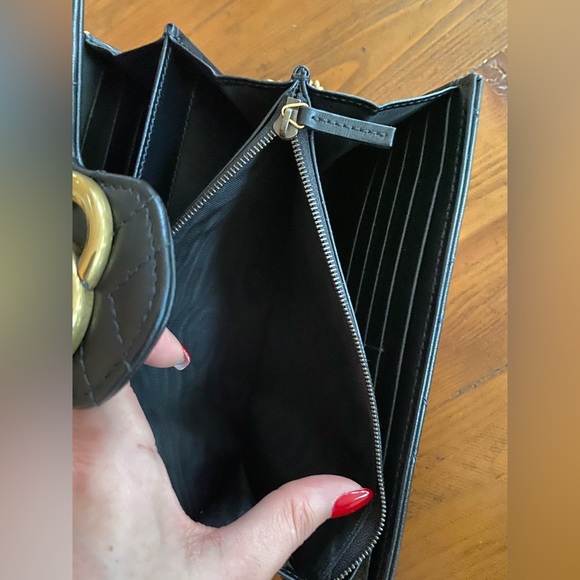 Gucci GG Marmont matelassé mini bag - Picture 2 of 9